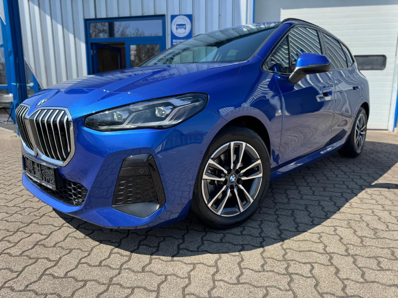 BMW 218i | M-PAKET | AHK | PREMIUM-PAKET | LED | SZH