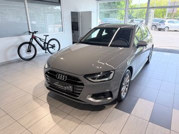 Audi A4 - 1