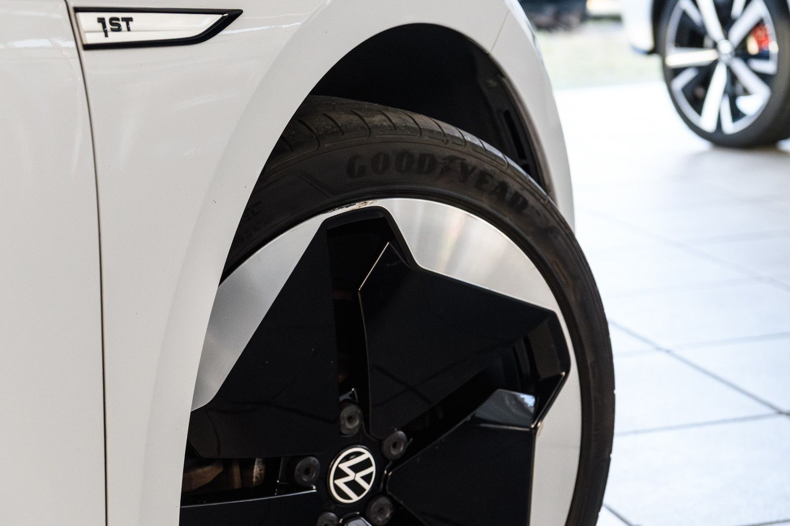 Fahrzeugabbildung Volkswagen ID.3 Pro Performance 150 kW*LED+SHZ+PANORAMA+NAV