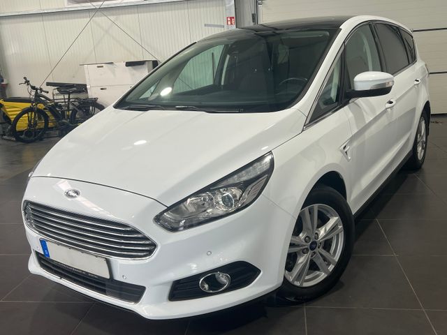 Ford S-Max 2.0 TDCi **AHK*Panorama*Navi*SHZ*PDC**