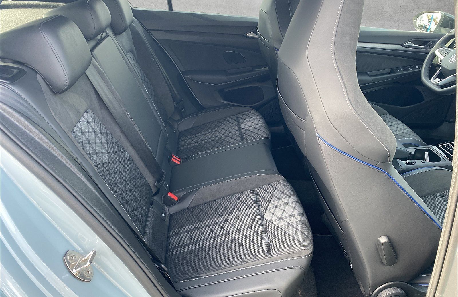 Volkswagen Golf - Bild 11