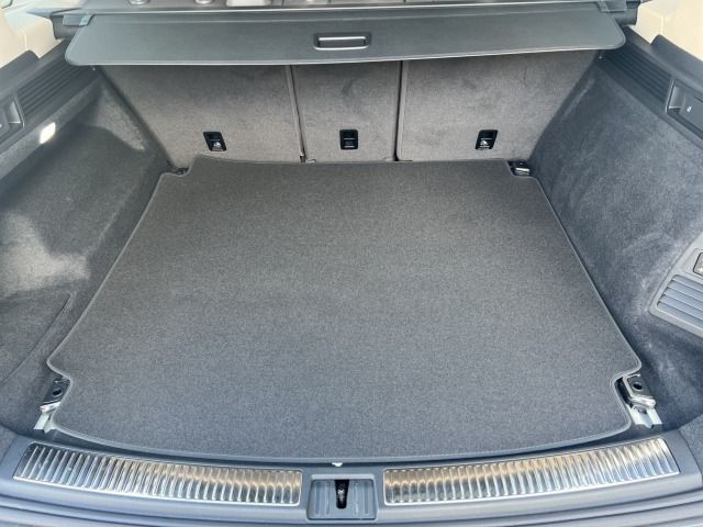 Touareg R-Line 3.0 V6 TDI DSG 4M AHK*Leder*Luft*