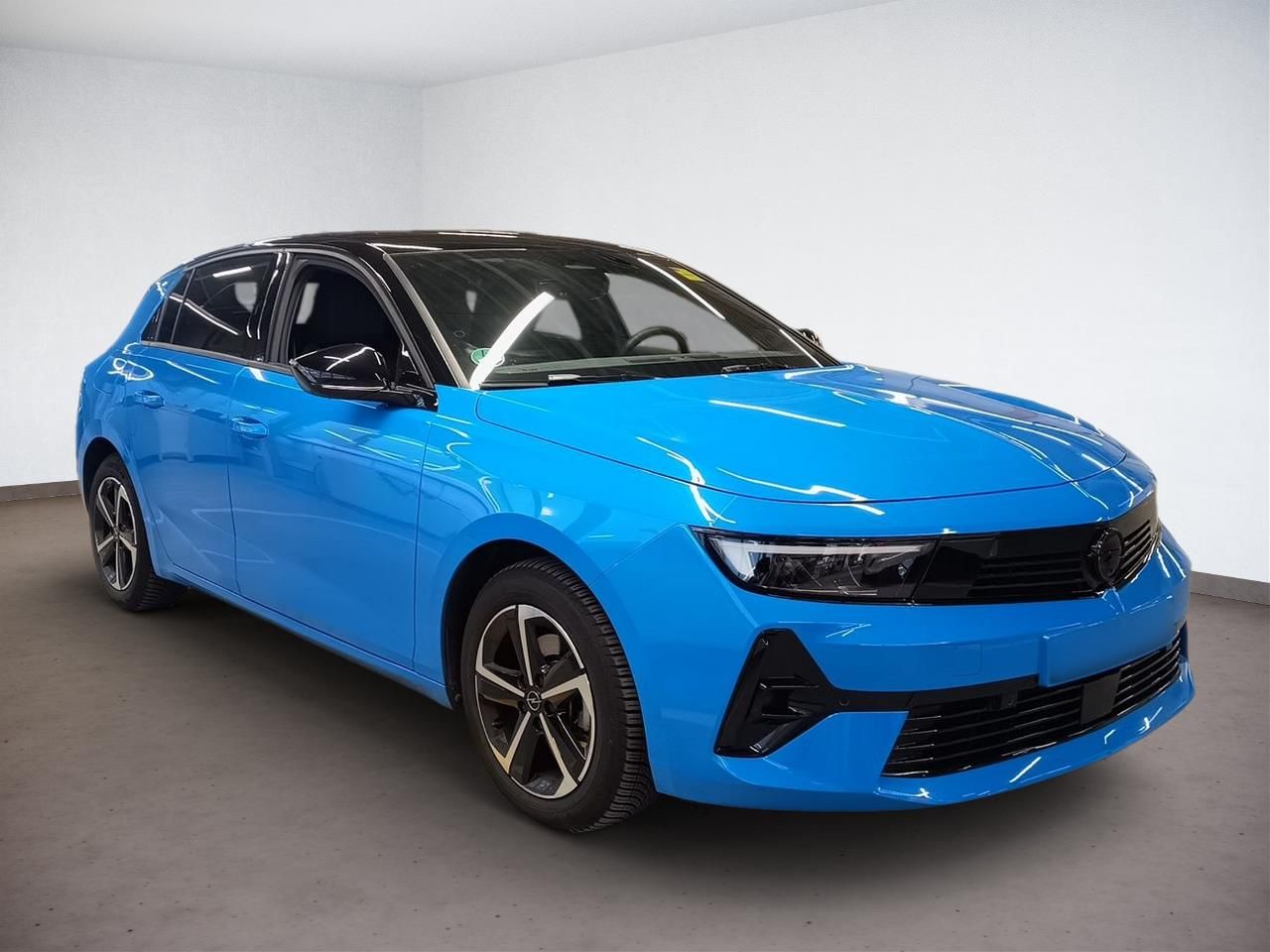 Fahrzeugabbildung Opel Astra L Lim. 5-trg. GS 1.2 Turbo 96KW AT