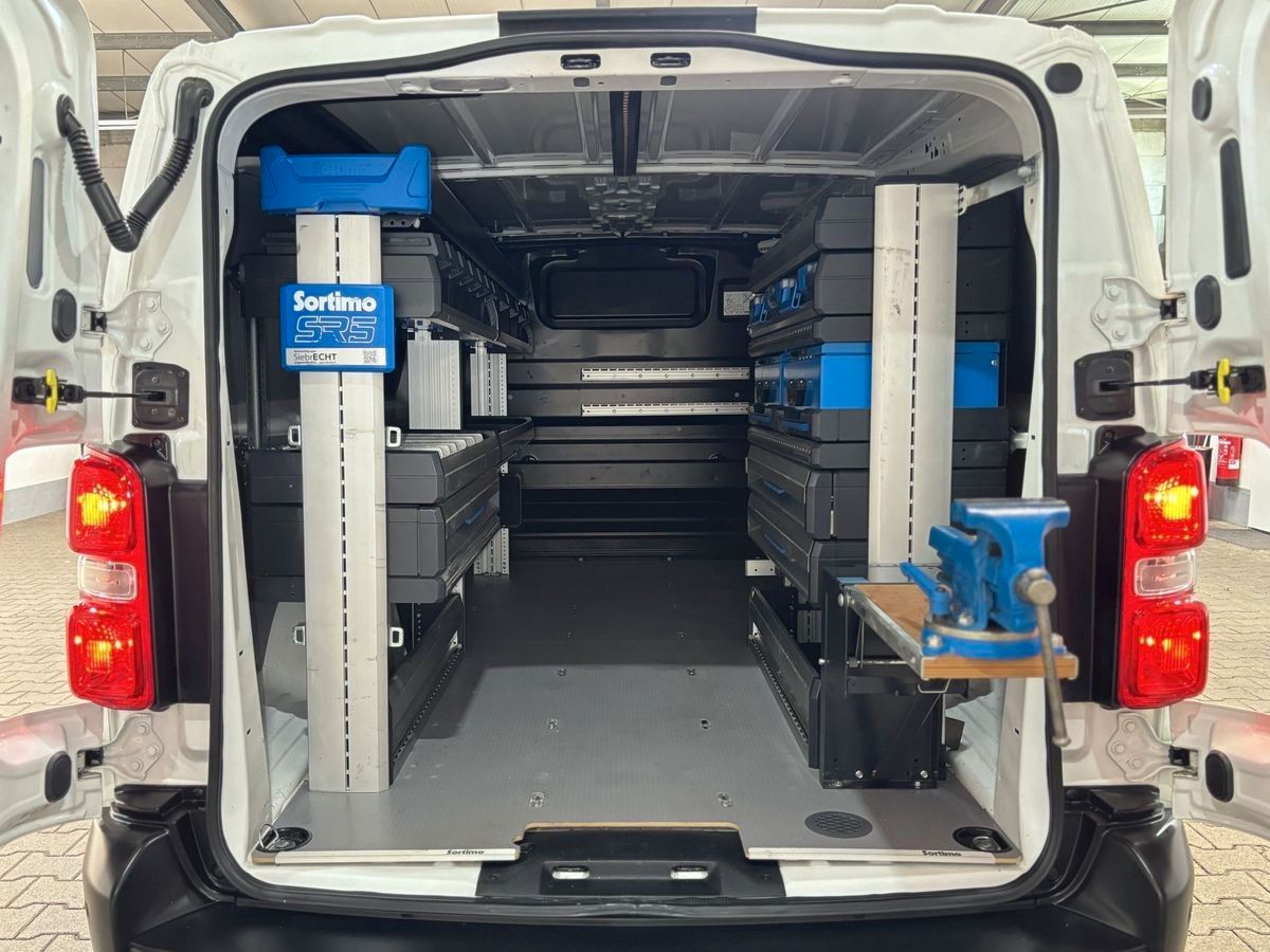 Fahrzeugabbildung Opel Vivaro 2.0D Edition L3#2x Sortimo#Kamera#Carplay