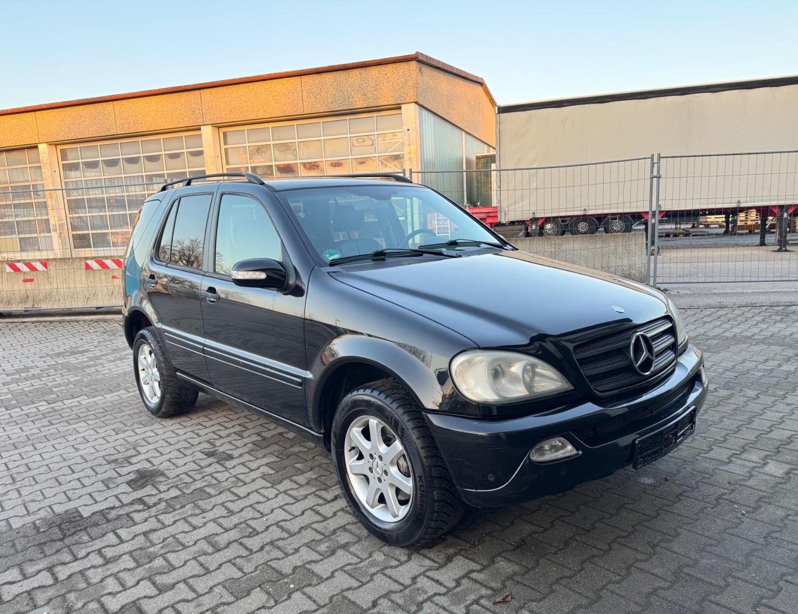 Mercedes-Benz ML 350