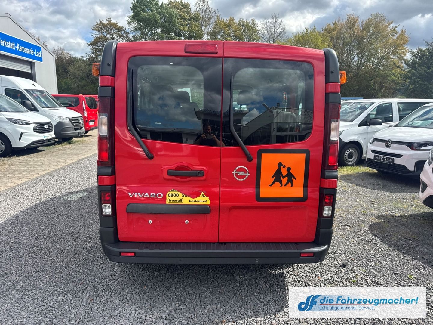 Fahrzeugabbildung Opel Vivaro B Kasten Combi L1H1 2,7t *2453 *EXPORT