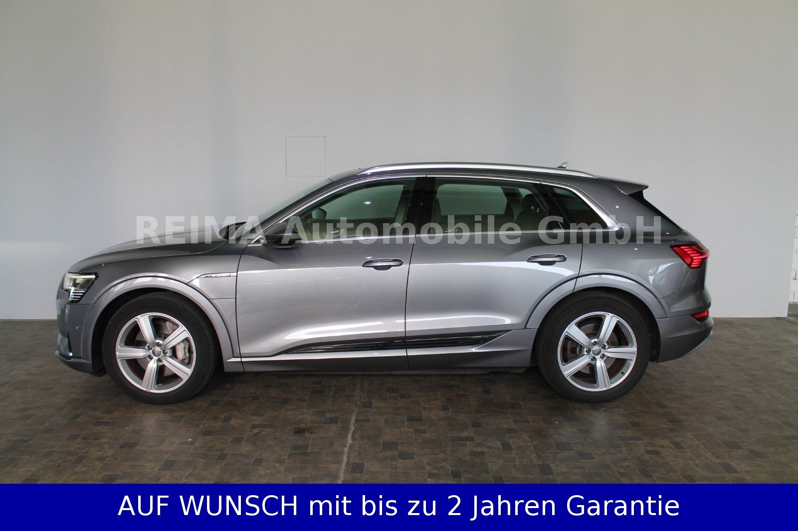 Fahrzeugabbildung Audi e-tron 50 quattro advanced, Pano, LED, Leder