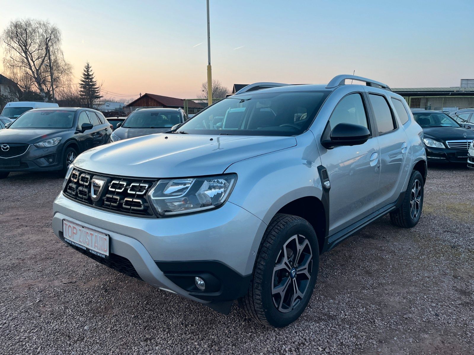Dacia Duster II Celebration *1Hand*Navi*AHK*Kamera360° imagem 3