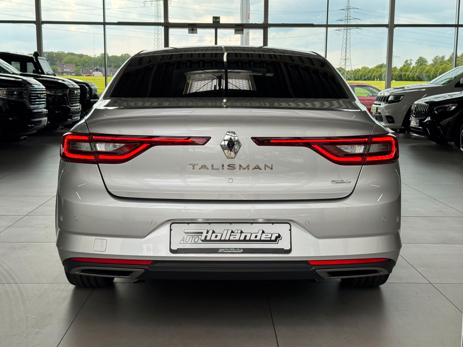 Fahrzeugabbildung Renault Talisman 1.6 dCi 160 Initiale Paris   "ACC"