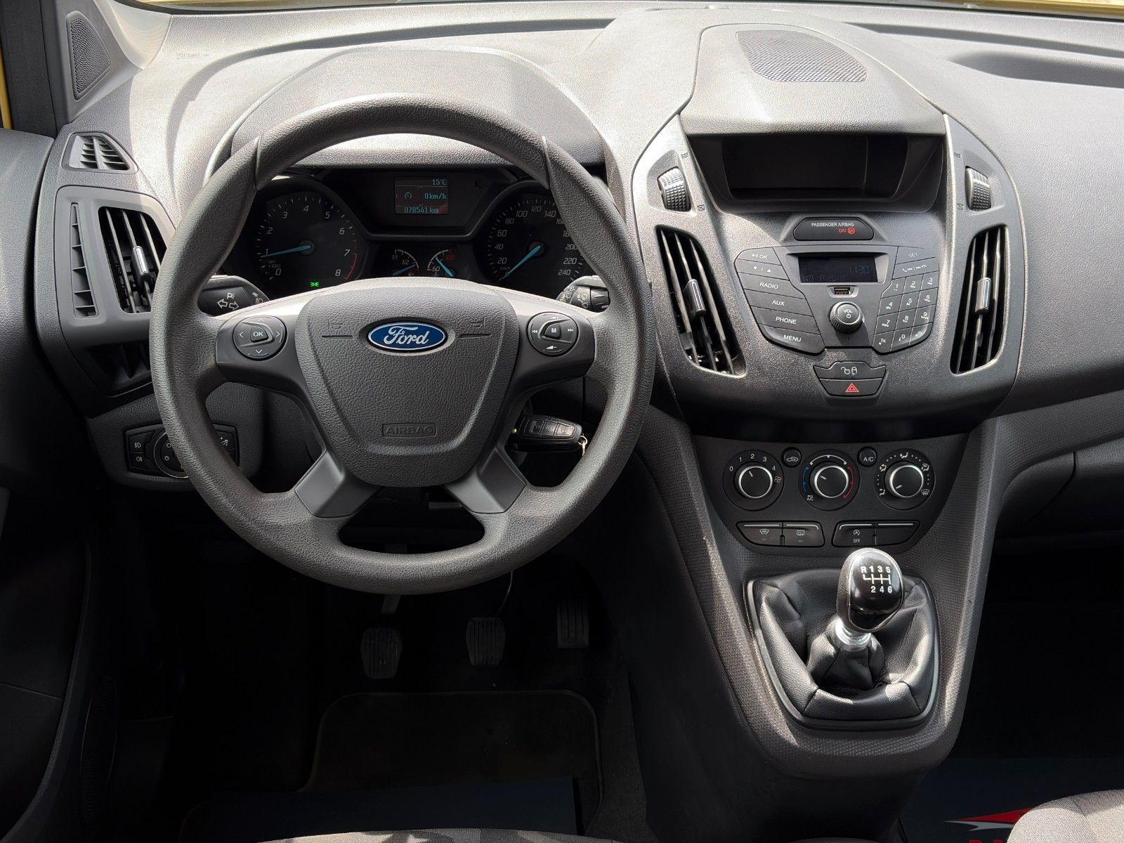 Fahrzeugabbildung Ford Tourneo Connect 1.0 EB Trend Klima Zahnr. neu
