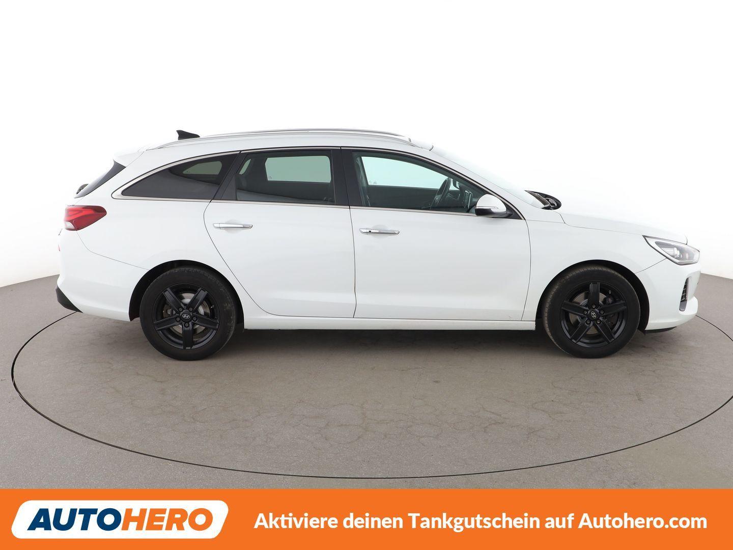 Hyundai i30 1.4 TGDI Premium Aut.*NAVI*LED*ACC*SPUR*
