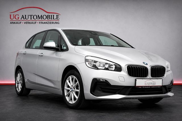 BMW 218 2 Active Tourer 218 i * AUT * R-KAM * 8xALU