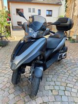 Piaggio MP3 300 yourban LT - Offers matching your search criteria