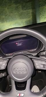 Audi S3 TFSI S tronic quattro Sportback - - Audi S3: Sportback Tronic