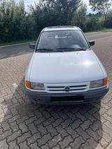 Opel Astra F 1.8i Automatik Oldtimer - gebrauchte Opel Astra aus dem Jahr 1993