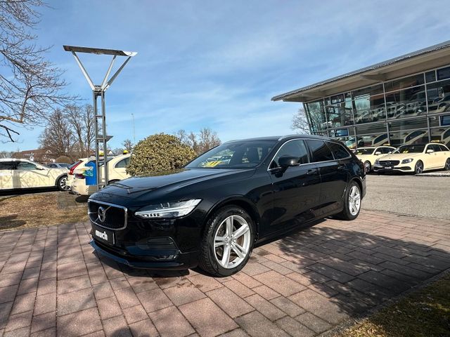 Volvo V90 Momentum Pro