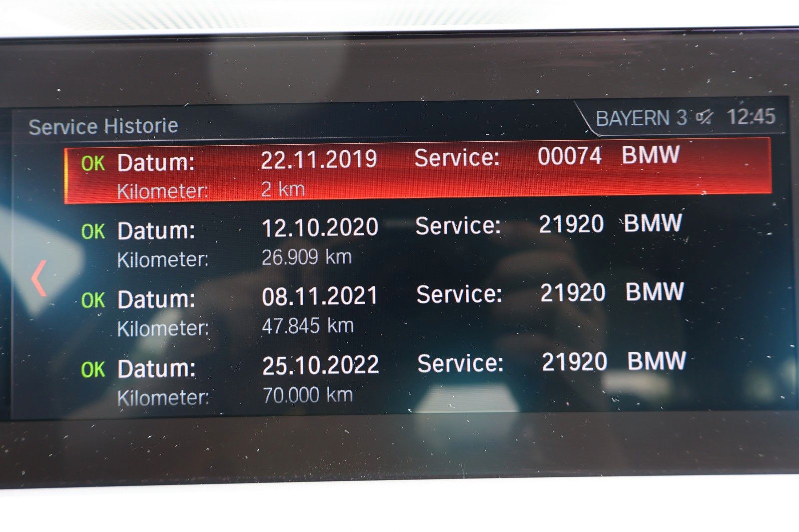 Fahrzeugabbildung BMW 318 Baureihe 3 Lim. 318 d Advantage