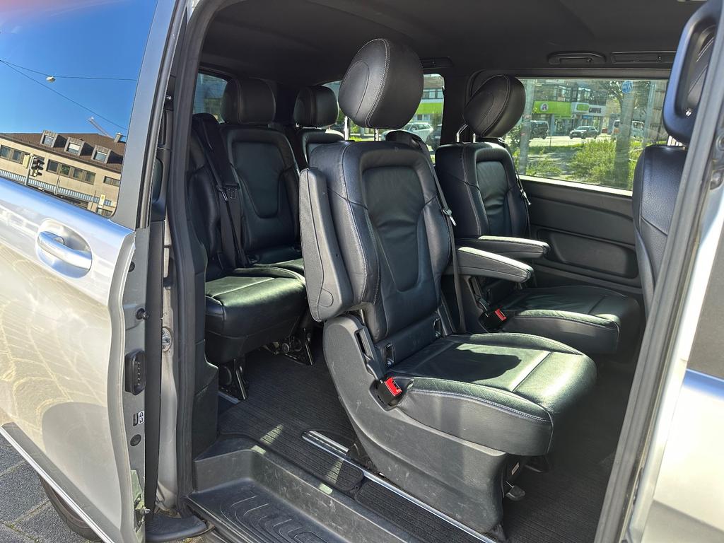 Mercedes-Benz V 220