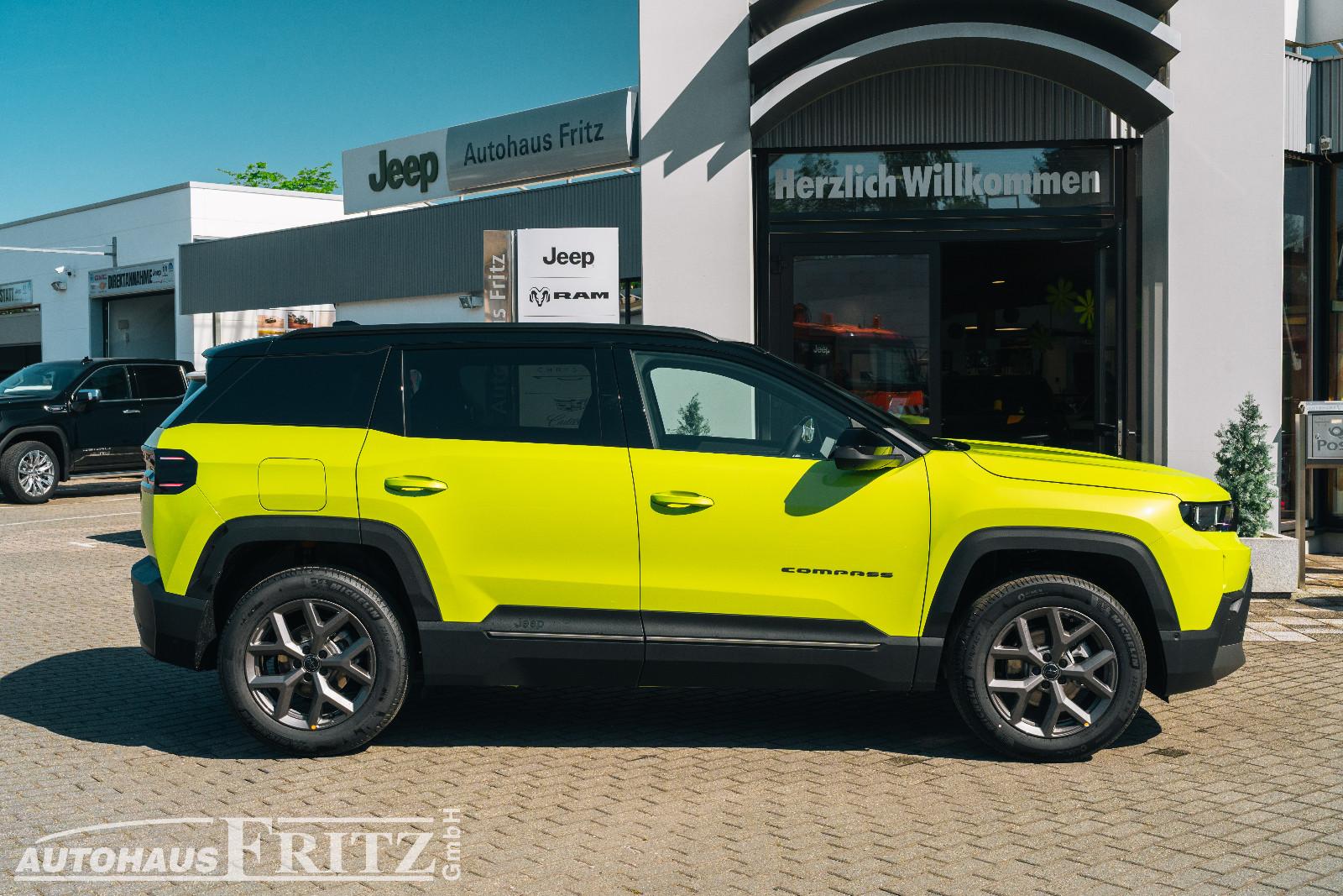 Jeep Compass First Edition 2026 - 1,2l ,Head-Up, 360°