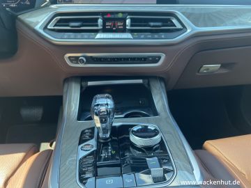 BMW X7 - 9