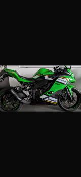 Kawasaki Ninja ZX4RR 