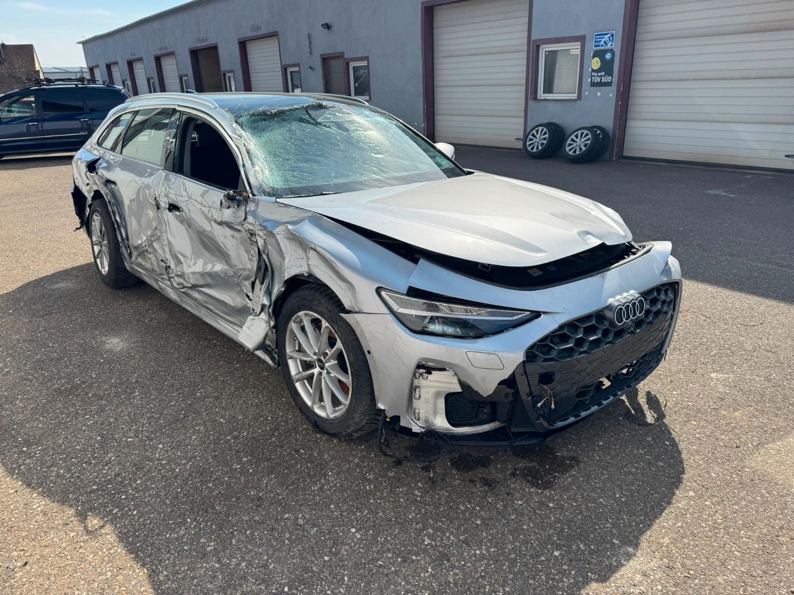 Audi A6 Avant 2.0 TDI quattro *AIRBAG OK* CAR DRIVE*