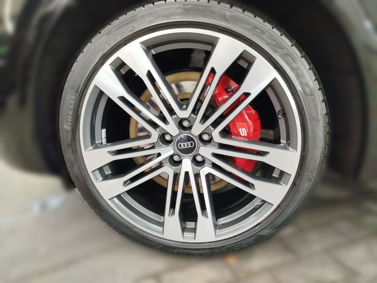 Audi SQ5 - Bild 4