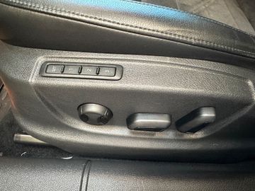 Skoda Octavia*KEYLESS*MEMORY*StandHZ*SitzHZ(VH)*ACC*