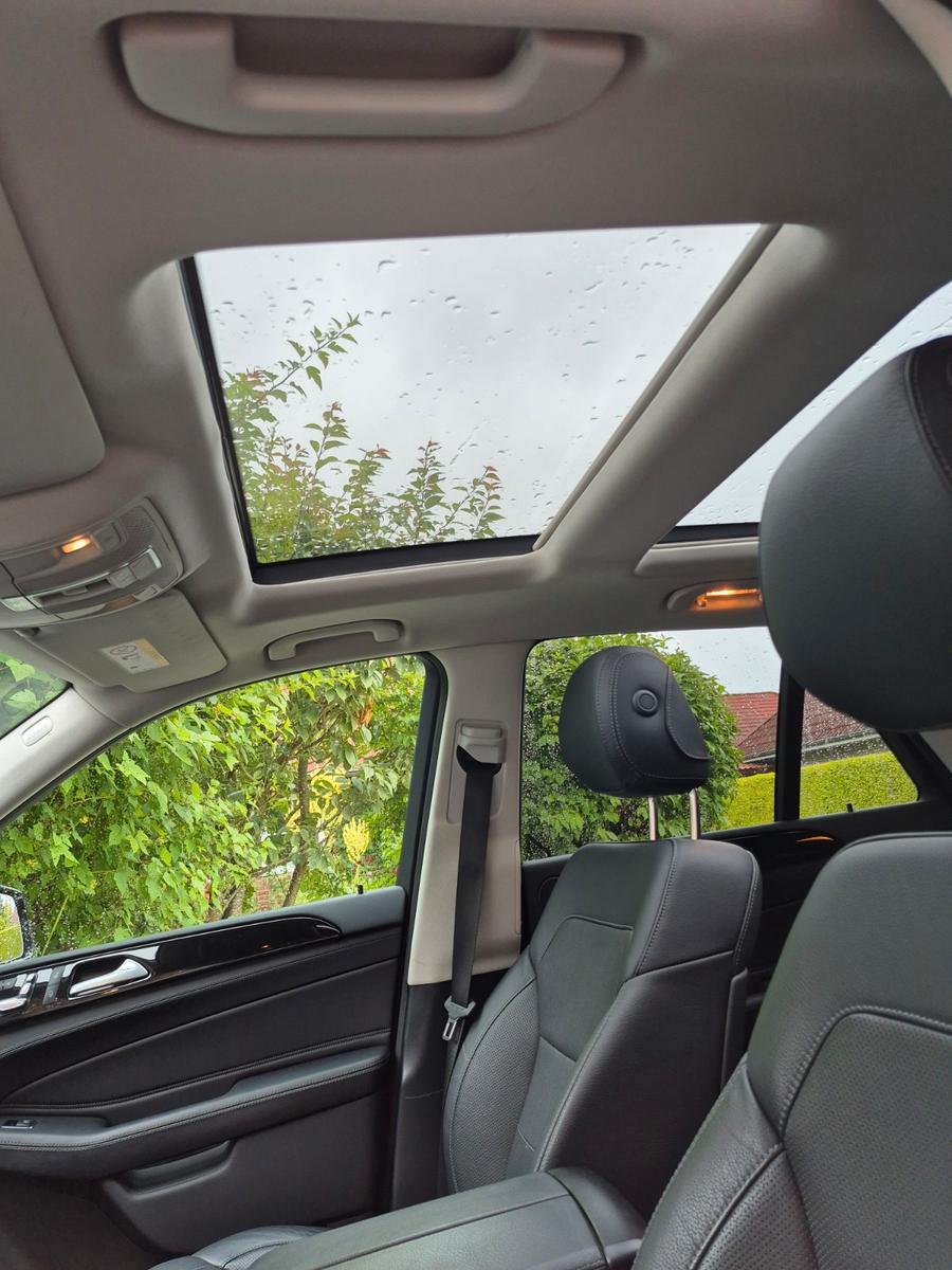 Mercedes-Benz GLE 350 d 4MATIC, Pano, AHK, Standh.