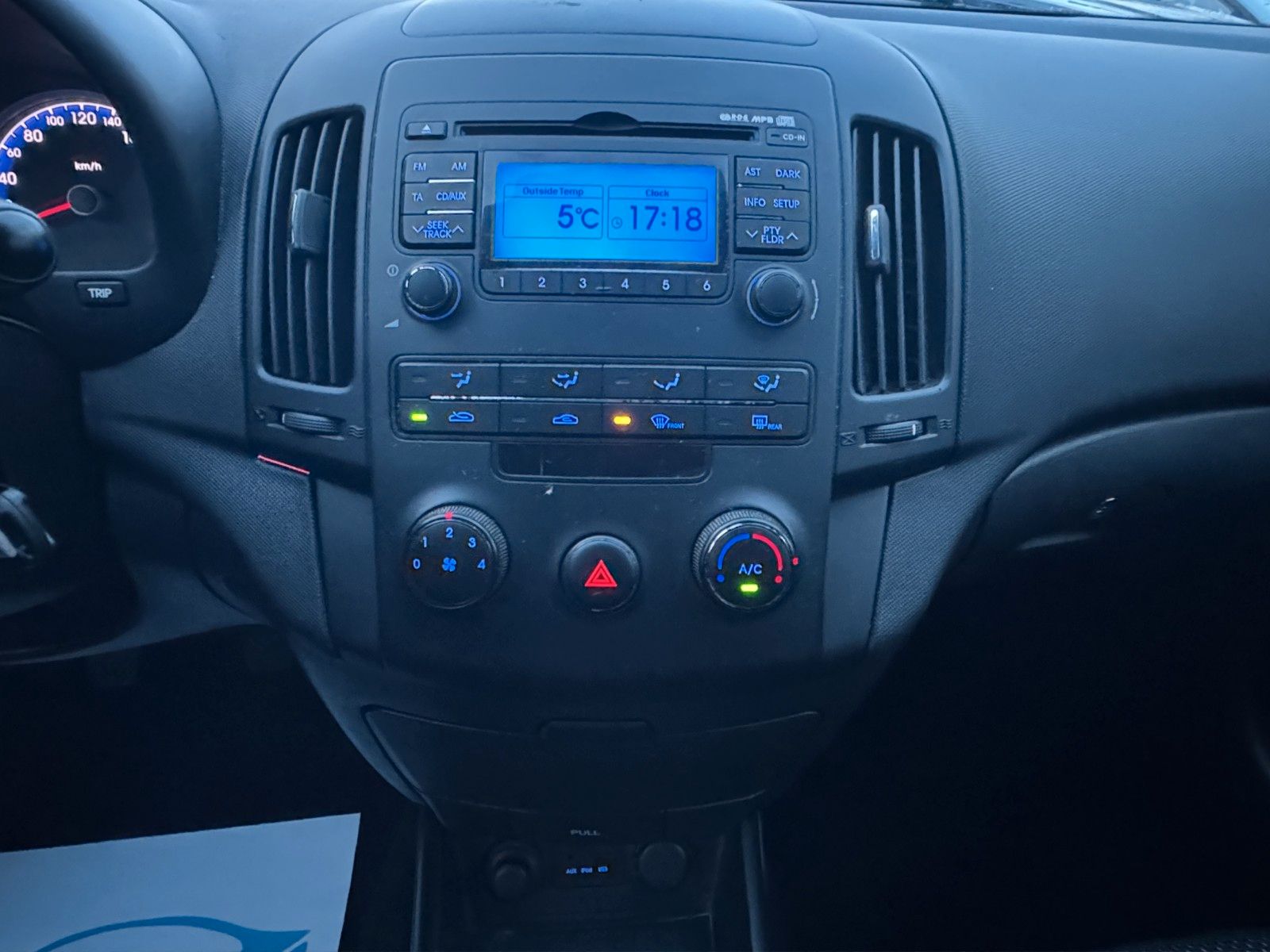 Fahrzeugabbildung Hyundai i30 CW 1.6 CRDi 66 kW Edition20