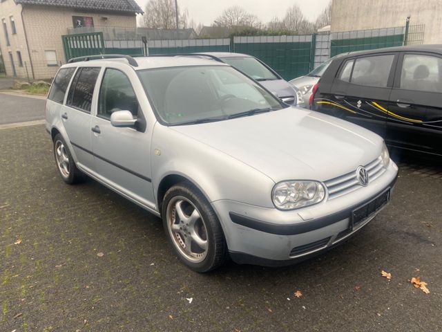 Volkswagen Golf 1.6 Kombi  Automatik