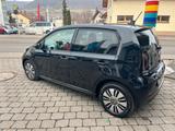 Volkswagen e-up! Style Plus RFK/SHZ/CCS - schwarze Volkswagen e-up!
