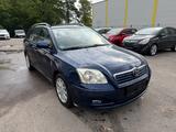 Toyota Avensis Kombi 2.0 D-4D Executive - Toyota Avensis in Nürnberg
