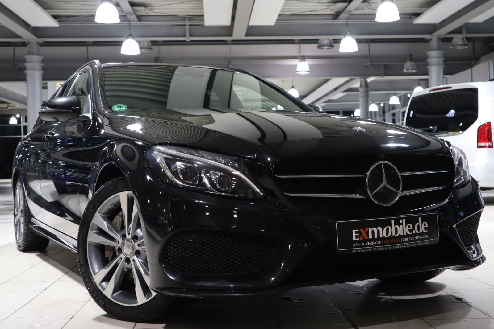 MERCEDES-BENZ C400 T* AMG PAKET* 4MATIC* PANO* BURMESTER* ACC*