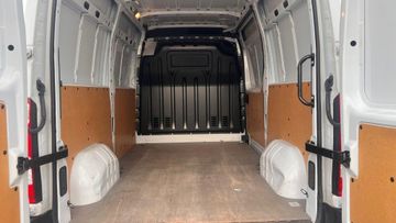 Fotografie 3 des Nissan Interstar L2H2 3,5 dCi 135 FWD Acenta