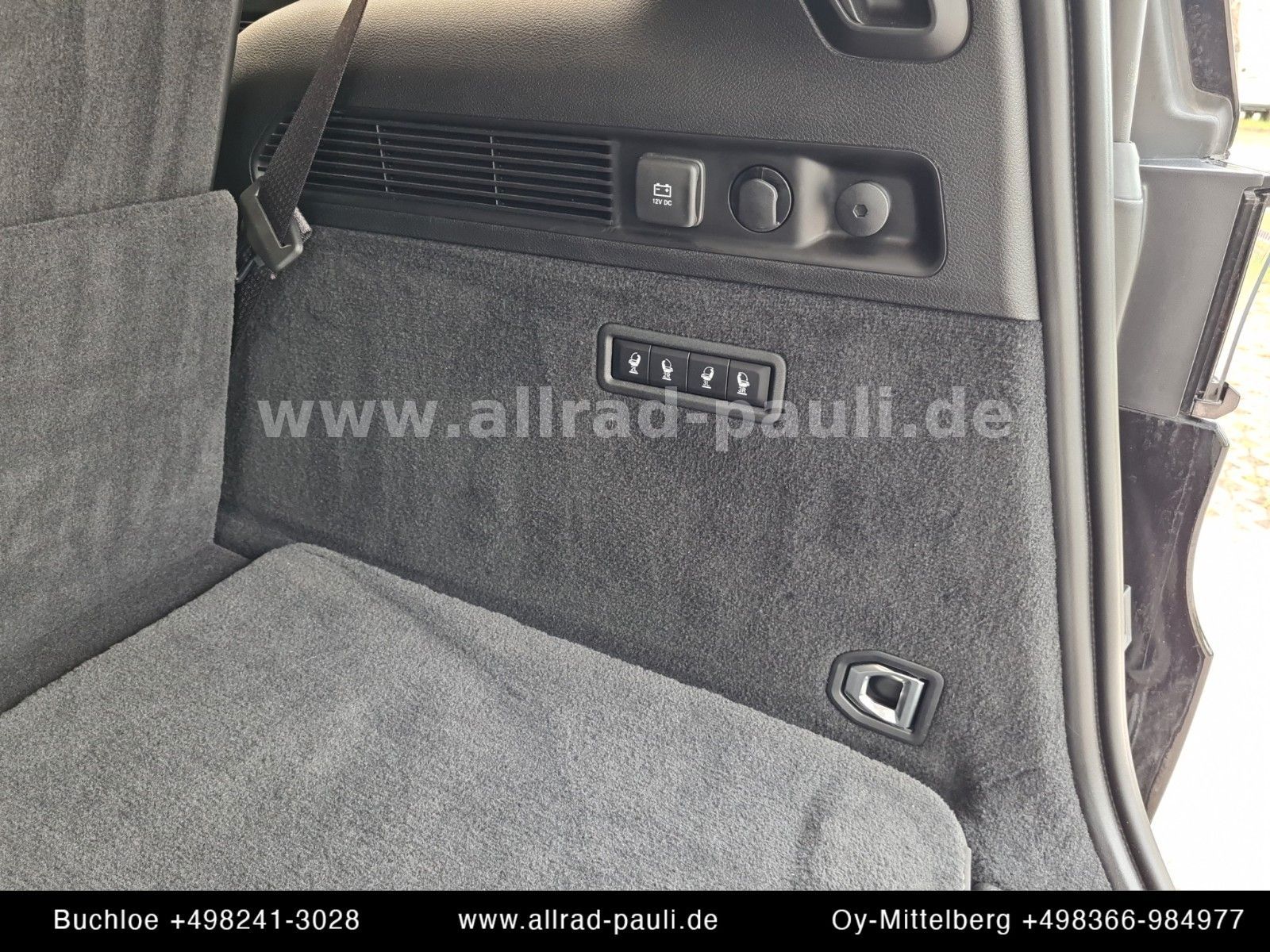 Jeep Grand Wagoneer 6.4 V8 Obsidian | 360 °, McIntosh