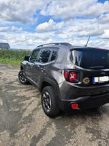 Jeep Renegade 1.6 E-torQ B Longitude 4x2 Longitude - Jeep Gebrauchtwagen in Bonn