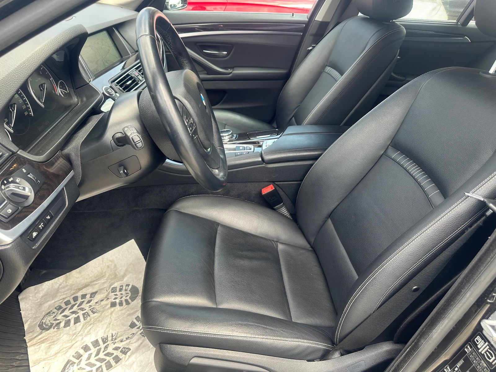 Fahrzeugabbildung BMW 535 d LUXURY*HEAD-UP+LEDER*