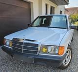 Mercedes-Benz 190 von 1988 in einem Aussergewöhnlicher Zustan - Mercedes-Benz 190 aus 1988: 190e