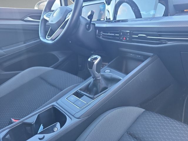 Golf VIII 1.5 TSI ACTIVE STANDHZ+RFK+HEAD-UP+NAV