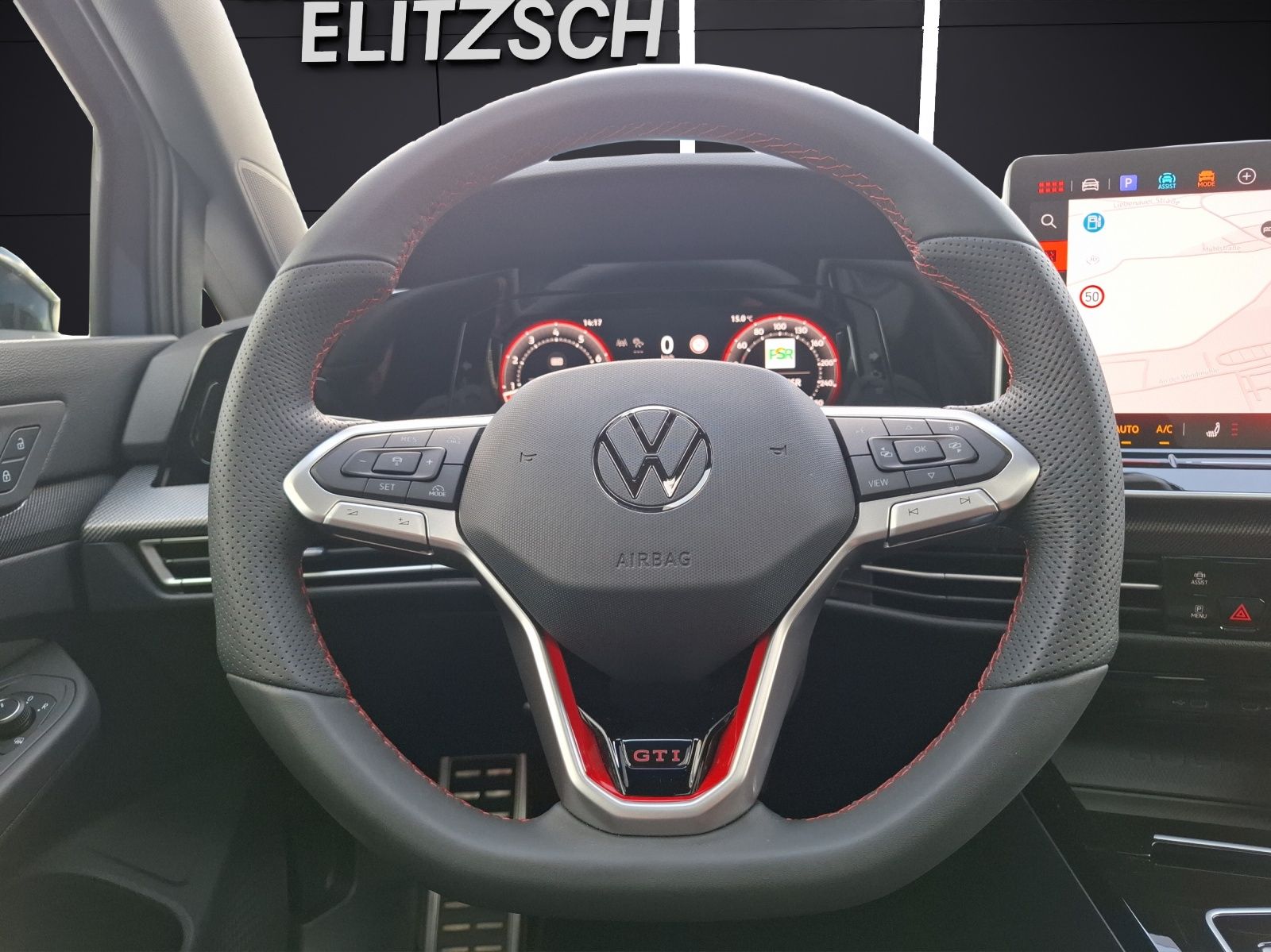 Fahrzeugabbildung Volkswagen Golf VIII GTI Clubsport DSG Matrix Navi AID Pano