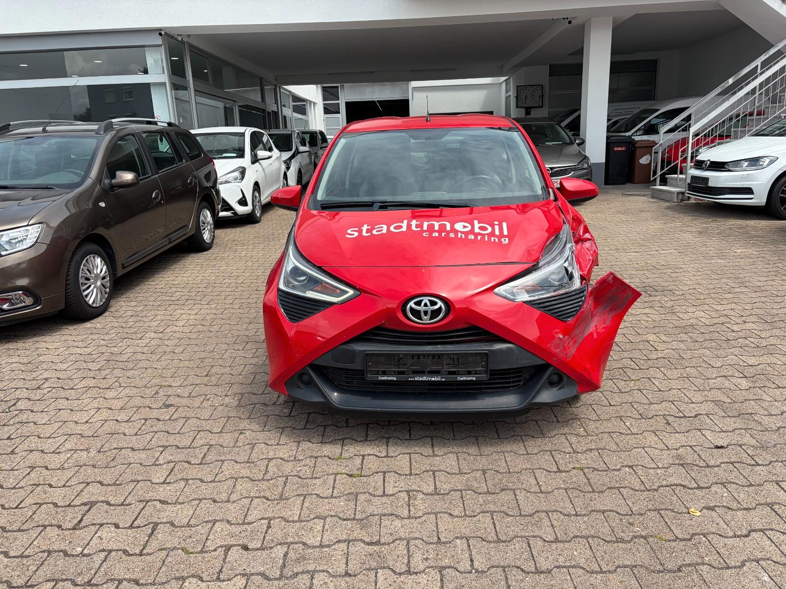 Toyota Aygo AYGO x-play*ERSTE HAND*TEMPOMAT*