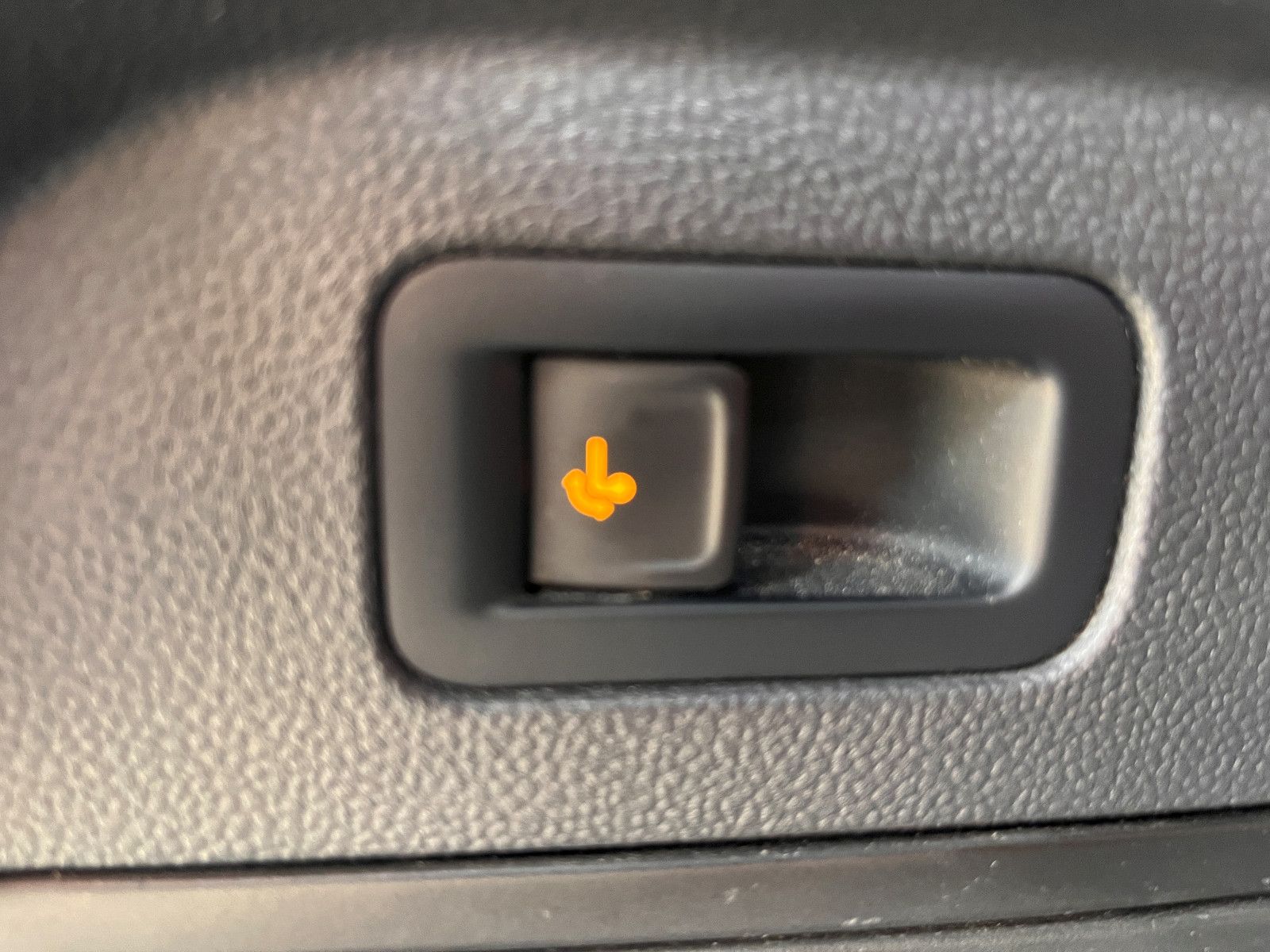 Fahrzeugabbildung Volkswagen Tiguan Allspace Comfortline 2.0 TDI DSG 7-Sitzer