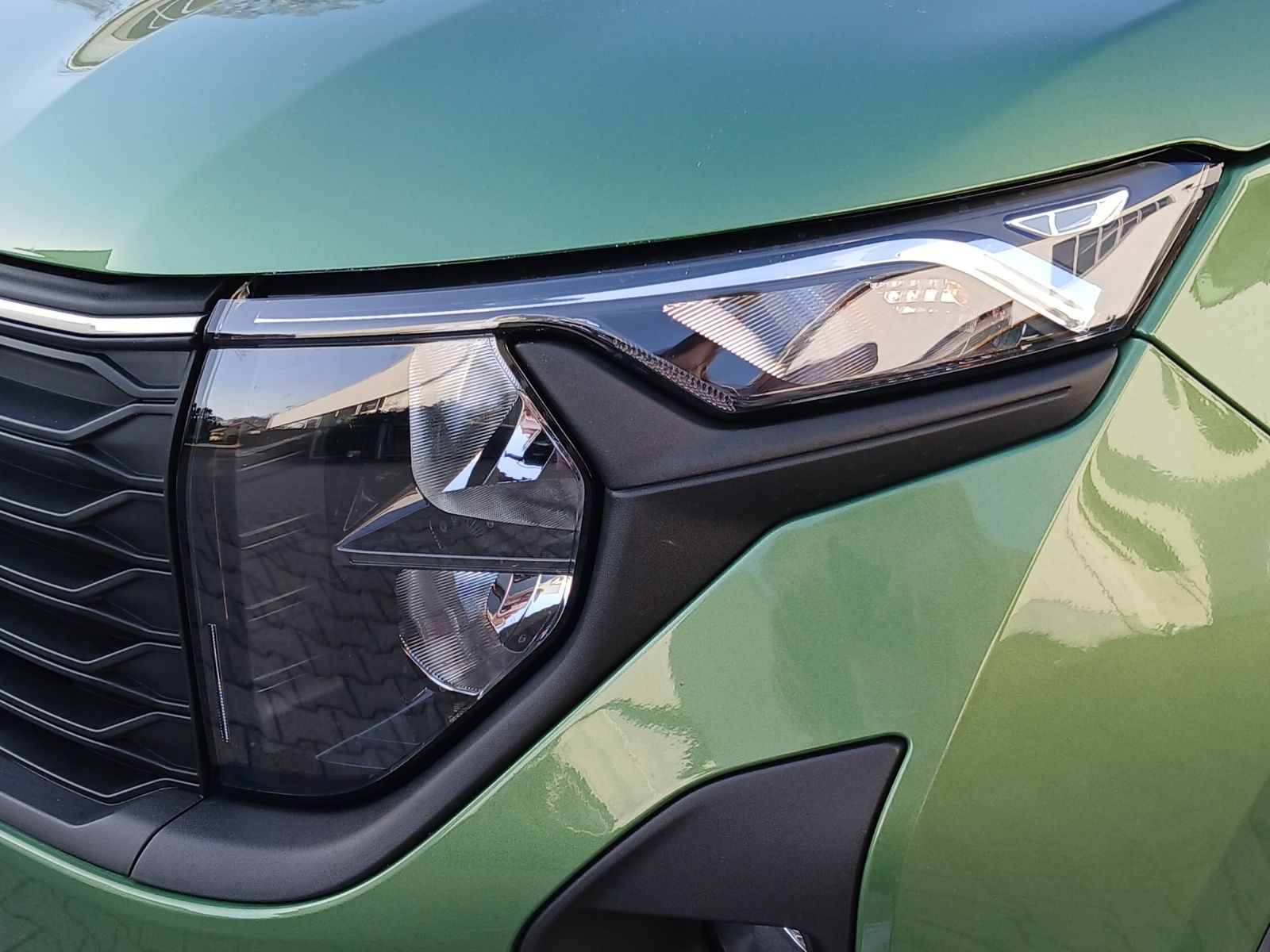 Fahrzeugabbildung Ford Tourneo Courier 1.0 EcoBoost Active Navi ACC RFK