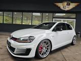 Volkswagen Golf VII Lim. GTI Performance KAMERA/MAXTON/20" - : Coupe, Abstandswarner, mit Klimaanlage