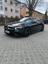 Mercedes-Benz A 35 AMG Mercedes-AMG A 35 4MATIC DCT Merced...