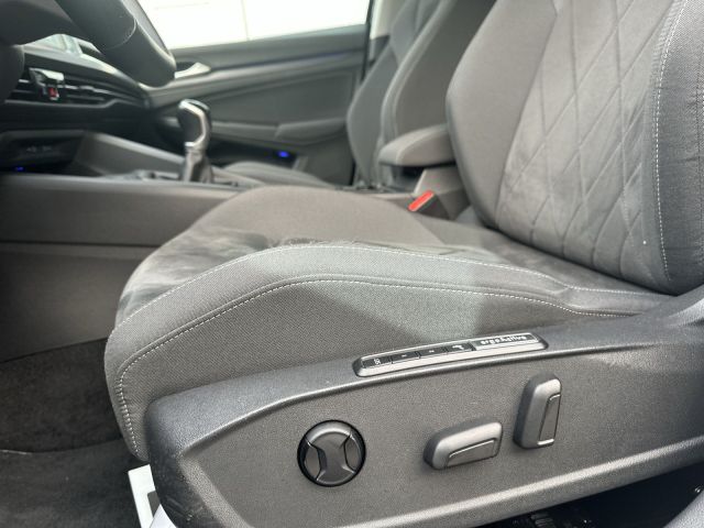 Golf VIII 1.5 TSI Style Busi-Pre. NAVI-PRO 18 AL