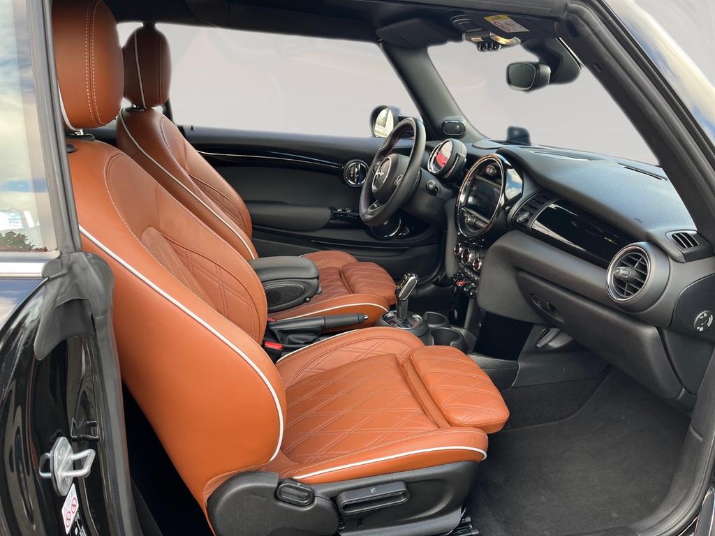 MINI John Cooper Works Cabrio