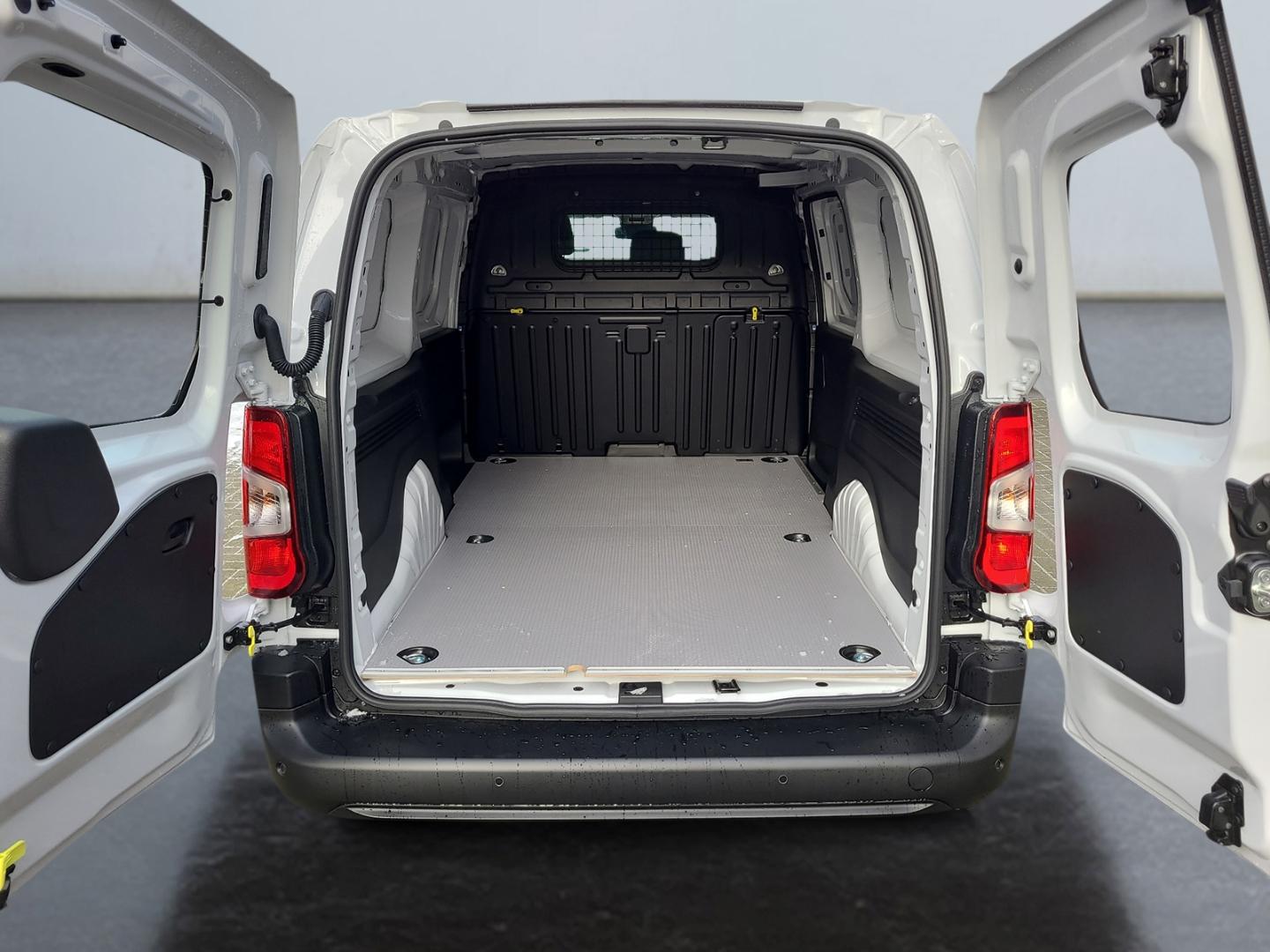 Toyota Proace City 1,5 l D, 102 PS 6MT 4 Türen, 3 Sitz.