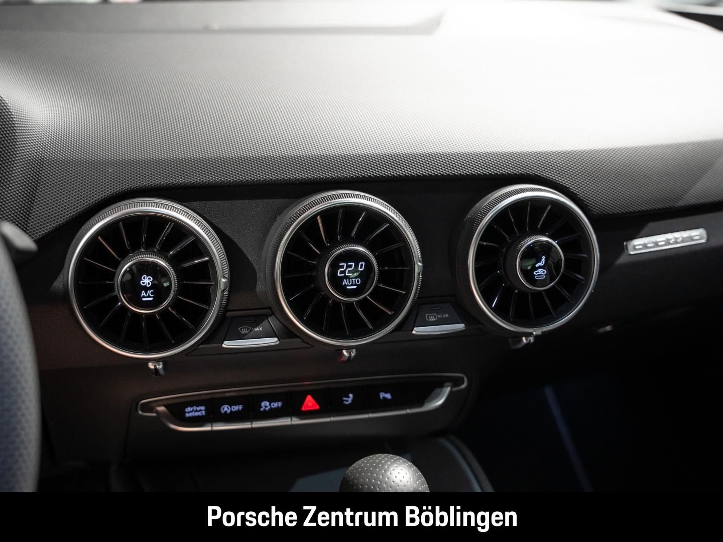 Audi TT Coupe TTS quattro Bang & Olufsen Rückfahrkame